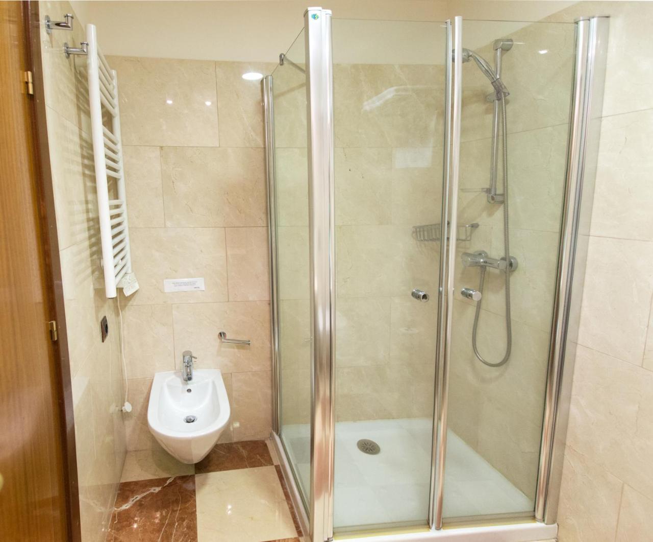 Hotel Garelos Betanzos Bagian luar foto
